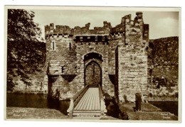 Ref 1349 - Raphael Tuck Real Photo Postcard - Beaumaris Castle - Anglesey Wales - Anglesey