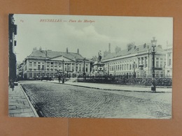 Bruxelles Place Des Martyrs - Places, Squares