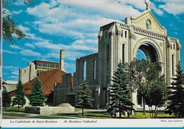 CANADA - SAINT BONIFACE - La Cathédrale     JYV - Cartoline Moderne