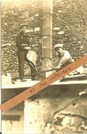 91 ARPAJON CARTE PHOTO OUVRIER EN CHANTIER AU 82 GRANDE RUE A ARPAJON A CETTE EPOQUE ON FUMAIT LA PIPE - Arpajon