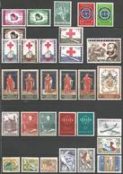 (E099) BELGIQUE - Année Complète 1959 N°1090 à 1120 ** - OTAN, Croix-Rouge, Oudenaarde, Folklore, Stavelot, Eupen, Ieper - Full Years