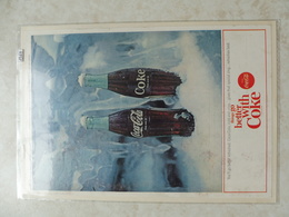 Affiche Publicitaire Coca Cola 25cm Sur 16 ( Bouteille )   1964 Copyright / Reclamaffiche Cola - Poster & Plakate