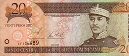 DOMINICAN REPUBLIC  20 PESOS ORO 2002 P-169b  XF - República Dominicana