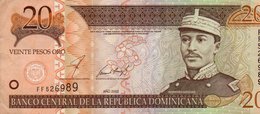 DOMINICAN REPUBLIC  20 PESOS ORO 2002 P-169b  XF - Dominicaine