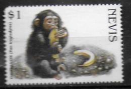 NEVIS  N° 1107  * * Singes Chimpanzés - Schimpansen