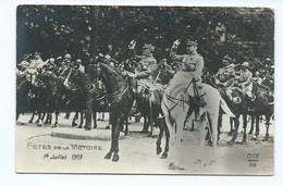3460 Fêtes De La Victoire 14 Juiller 1919 Foch Hoche Pétain Marechal De France  ? Ed Paris 32 - Weltkrieg 1914-18