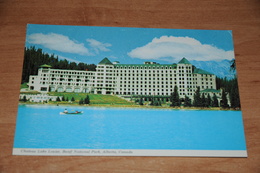 3364-           CANADA, ALBERTA, BANFF NATIONAL PARK, CHATEAU LAKE LOUISE - Lac Louise