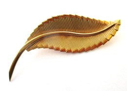 BROCHE BIJOU MURAT OR PLAQUE EN FORME DE FEUILLE - Andere & Zonder Classificatie