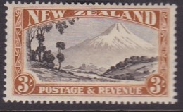 New Zealand 1942 P. 14x13.5 SG 590c Mint Hinged - Neufs