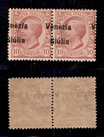 OCCUPAZIONI I GUERRA MONDIALE - VENEZIA GIULIA - 1918 - 10 Cent (22ead) - Coppia Orizzontale Con Soprastampa A Cavallo ( - Sonstige & Ohne Zuordnung