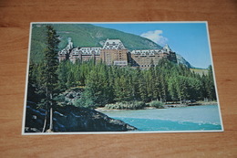 3371-         CANADA, ALBERTA, BANFF SPRINGS HOTEL - Banff