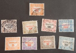 HONGRIE SERVICE PETIT LOT OBLITÉRÉ ET UN NEUF  ANNÉES 1921/1924 - Oficiales