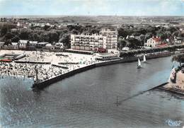 44-LE-POULIGUEN- LA PLAGE ET LA JETEE - Le Pouliguen