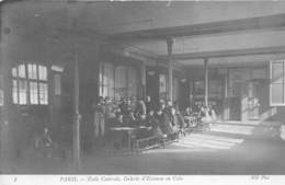 75005-PARIS-CARTE-PHOTO-ECOLE CENTRALE, GALERIE D'EXAMEN EN CUBE - Arrondissement: 05