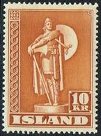 1945. Thorfinnur Karlsefni. 10 Kr. Orangebrown. Perf. 14 (Michel 240A) - JF166568 - Ungebraucht