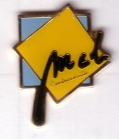 VF260 Pin's Contrexeville Vosges MJC Maison Jeunes Culture Salle Georges Brassens Contrex Achat Immédiat - Personnes Célèbres