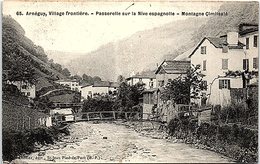 64 - ARNEGUY -- Village Frontière - Passserelle Sur La Nive Esoagnole - Arnéguy