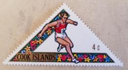 COOK ISLANDS Athletisme, Course De Haies, Hurdling, 1 Valeur Surchargée** MNH - Athletics