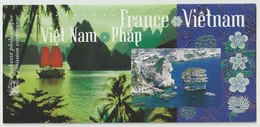 EMISSIONS COMMUNES - FRANCE / VIETNAM - PAYSAGES 2008 - 2 POCHETTES SOUS BLISTER OUVERT - Joint Issues