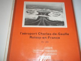 L Aeroport Charles De Gaulle, Roissy En France,  1 Diapositives + 1 Petit Livret Documentaire , + 1 Vinyle Le Tout Dans - Diapositive