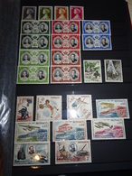 LOT DE 51 TIMBRES - TOUT ETAT PRESQUE TOUS NEUFS IL Y A QUELQUES OBLITEREE ET CHARNIERE VOIR PHOTOS - STAMP (AI) - Collections, Lots & Séries