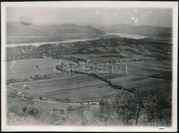 Cca 1937 Kinszki Imre (1901-1945) Budapesti Fotóművész Hagyatékából, Jelzés Nélküli Vintage Fotó (Látkép A Duna Kanyarul - Sonstige & Ohne Zuordnung