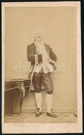 Cca 1860 Elegáns úr Egész Alakos Műtermi Portréja, Keményhátú Fotó Strelisky Műterméből, 10×6 Cm - Autres & Non Classés