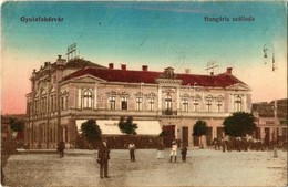 T2/T3 Gyulafehérvár, Alba Iulia; Hungária Szálloda, Takarékpénztár, Gruninger üzlete / Hotel, Savings Bank, Shop (ázott  - Non Classés