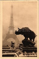 ** T2/T3 Paris, La Tour Eiffel Vue Des Jardins Du Trocadéro / Eiffel Tower Seen From The Trocadero Gardens S: Yvon (EK) - Non Classés