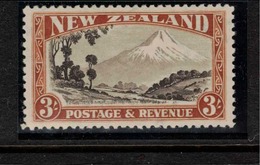 NZ 1935 3/- Mt Egmont P12.5 SG 590b HM #BIR22 - Unused Stamps