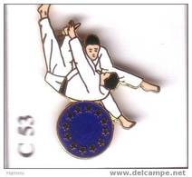 C146 Pin's Judo EUROPE Qualité Egf  Achat Immédiat - Judo