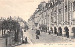 Delcampe - ¤¤  -  PARIS   -   La Place Des Vosges    -  ¤¤ - Paris (03)