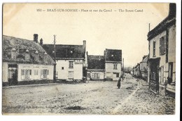 SOMME  BRAY SUR SOMME  Place Et Rue Du Castel - Bray Sur Somme