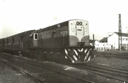 Photographie D'un Train 6966 - Reproduction - Eisenbahnen