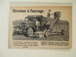 Transport Utilitaire - USA Camion Avec Elévateur à Fourrage   - Coupure De Presse De 1950 - Vrachtwagens