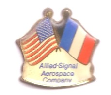 T253 Pin's Avion Fusée Space Espace Allied Signal Aerospace Compagny Honeywell France USA Achat Immédiat - Space