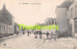 CPA 62 GUINES LA RUE DU CALVAIRE - Guines