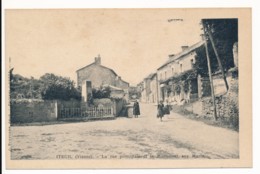 CPA 86 ITEUIL La Rue Principale Et Le Monument Aux Morts Edition Jules Robuchon - Sonstige & Ohne Zuordnung