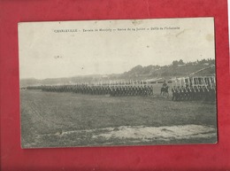 CPA  - Charleville -  Terrain De Montjoly - Revue Du 14 Juillet - Défilé De L'Infanterie ( Militaires , Soldats) - Charleville