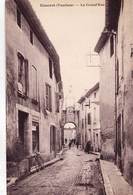 CPA    Camaret  (84) La Grand Rue   Plan Rare    Edition Piquet - Camaret Sur Aigues