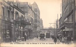 92-COURBEVOIE-RUE DE BEZON ET LE PONT DU CHEMIN DE FER - Courbevoie