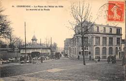 92-COURBEVOIE-LA PLACE DE L'HÔTEL DE VILLE , LE MARCHE ET LA POSTE - Courbevoie