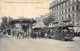 92-COURBEVOIE- AVENUE DE LA DEFENSE , STATION DES TRAMWAYS - Courbevoie