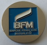 Jeton De Caddie - BFM - Banque Française Mutualiste - En Métal - - Jetons De Caddies