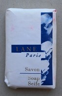 - Savon - Ancienne Savonnette D'hôtel - Lane. Paris - - Produits De Beauté