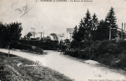 Dompaire Et Lamerey (Vosges) La Route De Madonne, Train En Gare - Carte N° 4 (Magasins Réunis) - Dompaire