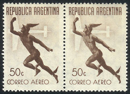 ARGENTINA: GJ.846, 1940 50c. Mercury And Airplane, Pair With VARIETY: Mercury Is Much Darker In The Left Stamp, Excellen - Airmail