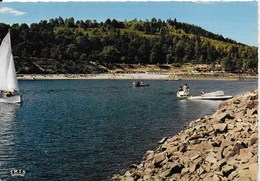 Treignac - La Plage Et Le Lac  Vallée De La Vezere - Treignac