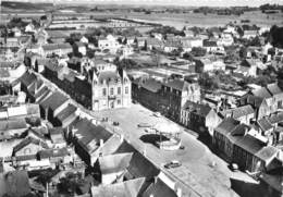 59-COUSOLRE- GRAND-PLACE ET MAIRIE - Autres & Non Classés