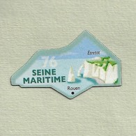 Magnets. Magnets "Le Gaulois" Départements Français. Seine Maritime (76) - Advertising